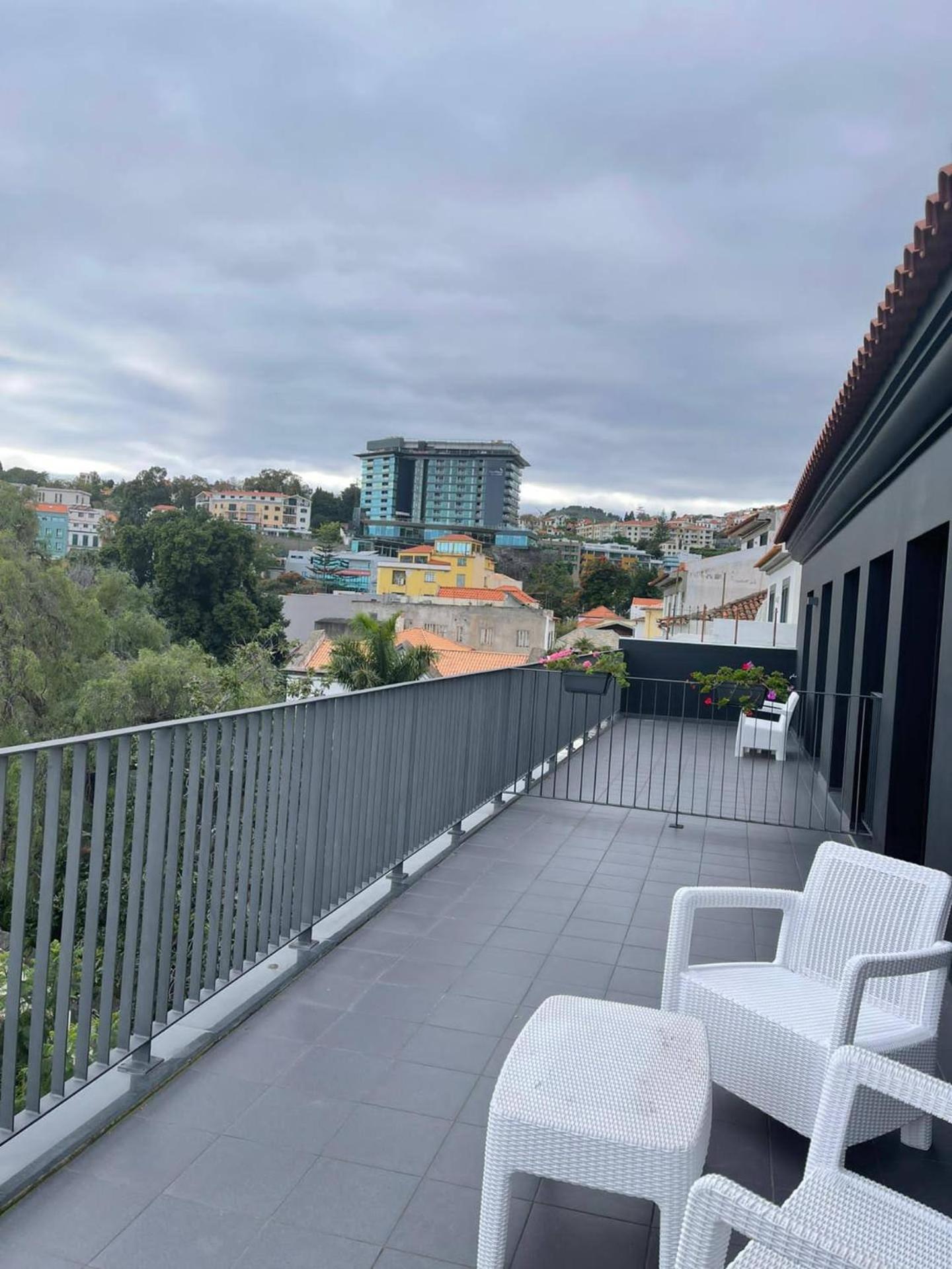 Carreira Residence Funchal  Zewnętrze zdjęcie